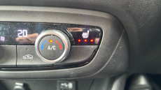 Vauxhall Crossland 1.2 Turbo Ultimate 5dr Petrol Hatchback